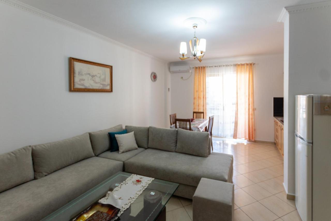 Comfortable Apartment Next To The Beach Durrës 외부 사진