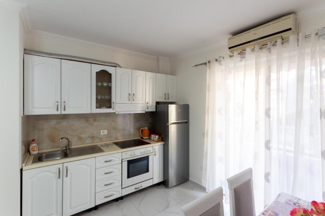 Comfortable Apartment Next To The Beach Durrës 외부 사진